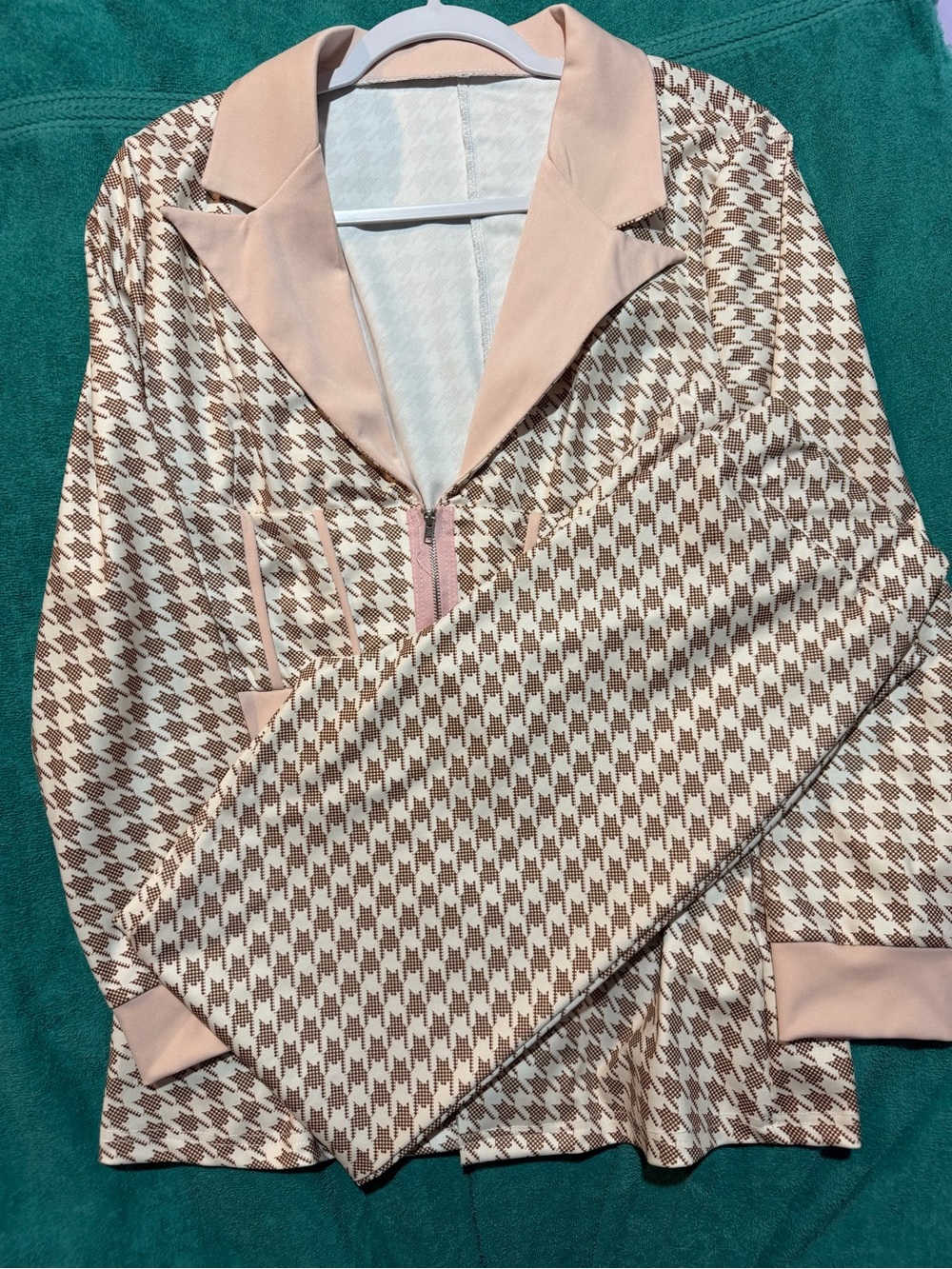Womens Beige & Pink 2 Piece Pants Suit